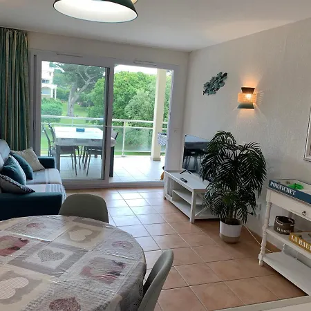 Apartmán Avec Grande Terrasse Dans Un Magnifique Parc A 5 Minutes De La *